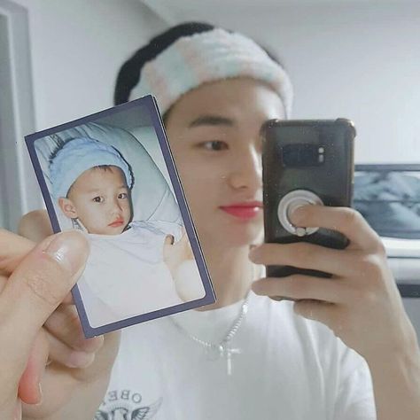 『︎황현진』︎ on Instagram: “baby hyunjin (since it's children's day in korea) . . . . . . . . tags…” Baby Hyunjin, Skz Hyunjin, Children's Day, Instagram Baby, Stray Kids, Phone Case, Log In, Log, Phone Cases