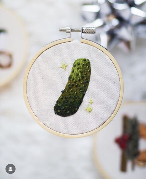 Pickle Cross Stitch, Cucumber Embroidery, Embroidery Christmas Ornaments Patterns, Basil Embroidery, Pickle Embroidery, Vegetable Embroidery, Embroidery Christmas Ornaments, Pickle Ornament, Christmas Pickle