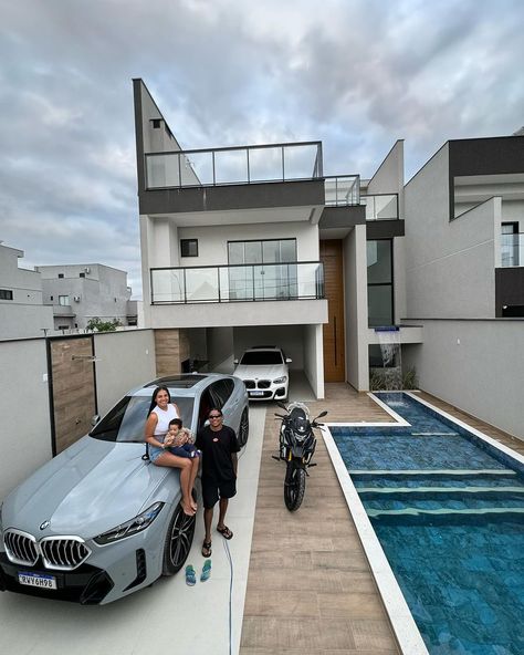 Billionaire Mansion, Real Estate Vision Board, Aesthetic Thanksgiving, Dream Life Aesthetic, Real Estate Lifestyle, Luxury Life Aesthetic, Home Goals, Luxury Cars Bmw, Home Real Estate