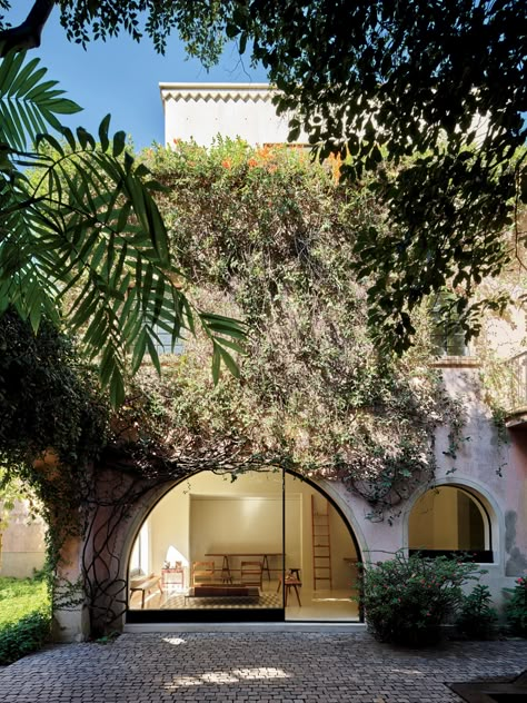 Mexican City, Style Magazine, The Architect, Villa Design, Exposed Brick, Landscape Architect, Ny Times, Mexico City, Marrakech