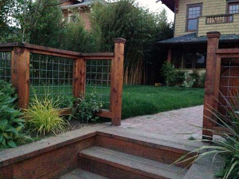 Top 60 Best Front Yard Fence Ideas - Outdoor Barrier Designs Barnsley Gardens, Low Fence, Yard Privacy, Modern Front Yard, Cheap Fence, Front Yard Design, Front Yard Fence, Garden Shrubs, Contemporary Garden