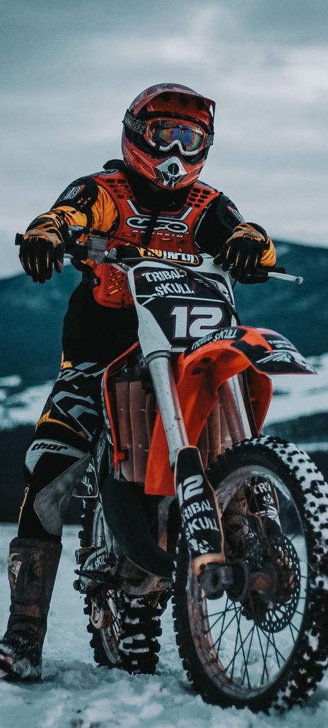 Motocross aesthetic Bike Freestyle, Ken Roczen, Honda Dirt Bike, Monster Energy Supercross, Ama Supercross, Helloween Wallpaper, Soichiro Honda, Dirt Bike Gear, Pale Rider