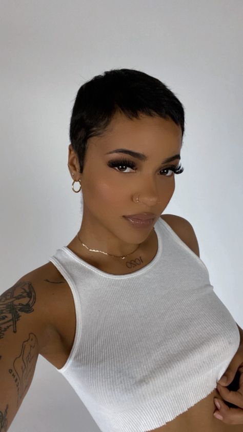 Hairstyle 360, Hair Short Cuts, Short Hair Pixie, Shaggy Layers, Finger Waves Short Hair, Short Relaxed Hairstyles, Short Shaved Hairstyles, New Hair Trends, Natural Hair Short Cuts