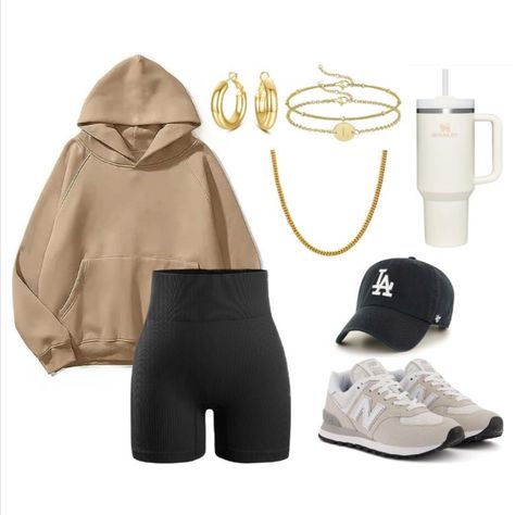 School outfit inspo
College outfit inspo
Fall outfit inspo
Tan sweatshirt
Black Biker shorts
Sweatshirt
Bikershorts
Gold Jewelry
Gold Earrings
Gold Necklace
Gold Bracelets
Stanley Cup
Cream Stanley cup
LA dodgers hat
Black dodgers hat
Black baseball cap
New balance Sneakers
New Balance Women's 574 Core Sneaker
Clean girl 
Clean girl outfit
Clean girl Aesthetic 
Back to school
Outfit inspo
Neutral 
Neutral outfit inspo
Comfy outfit 
Amazon finds
Amazon fashion Tan Sweatshirt Outfit, Sporty Aesthetic Outfit, White Hokas, Tan New Balance, Cream Stanley, Comfy School Outfits, Black And Gold Aesthetic, Dodger Hats, Sporty Aesthetic