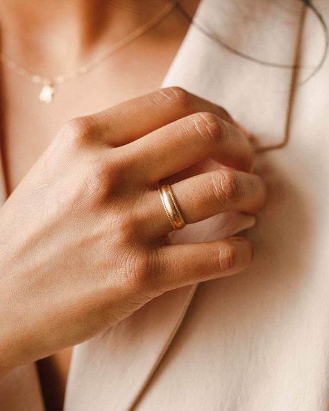 Textured Gold Band Ring, Gold Wedding Band Thick, Simple Gold Bands, 5mm Wedding Band Woman, Classic Wedding Bands Women, Unique Wedding Bands For Women Gold, Thick Gold Wedding Band With Diamonds, Solid Gold Wedding Bands Women, Chunky Gold Wedding Band