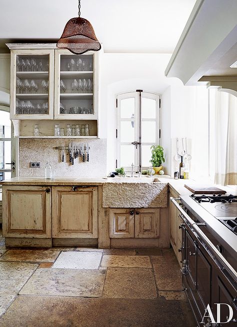 The Most Breathtaking French Kitchens We Want to Cook In via @MyDomaine European Farmhouse Kitchen, French Farmhouse Decor, French Country Kitchens, Farmhouse Kitchen Cabinets, French Country Kitchen, French Kitchen, French Cottage, Gorgeous Kitchens, Provence France