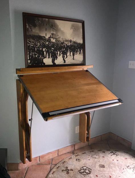 Drafting Art Table, Gothic Whimsy, Vintage Drafting Table, Table Drawing, Barn Remodel, Homework Room, Easy Woodworking Ideas, Drawing Desk, Art Studio Room