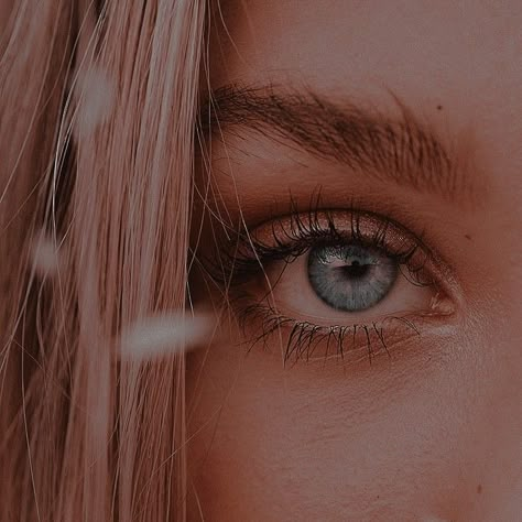 Marlee Tames, Paper Princess, Estilo Kylie Jenner, Aesthetic Eyes, Classy Aesthetic, Throne Of Glass, Story Inspiration, Pretty Eyes, Book Inspiration