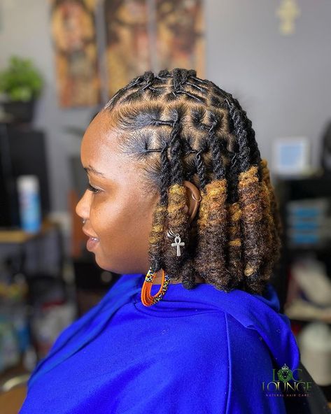 Style For Long Locs, Loc Knot Bob, 2 Strand Twist Locs Style, Two Strand Twist Locs, Loc Knots, Dread Ideas, Locks Hairstyles, Dreadlocks Hair Care, Dreadlocks Styles