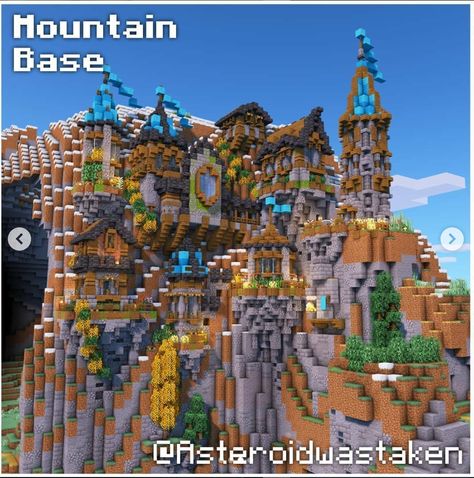 Minecraft Houses On Cliffs, Cliff Castle Minecraft, Minecraft Mountain Castle Ideas, Mountain Side Village Minecraft, Minecraft Cliff Builds, Cliff Base Minecraft, Minecraft Mountain City, Minecraft Cliff Houses, Minecraft Cliff Village