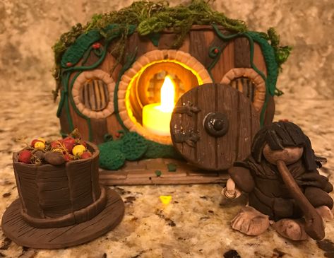 Polymer clay Lord of the Rings House. Sold! Lotr Clay Art, Lotr Polymer Clay, Clay Lord Of The Rings, Lord Of The Rings Clay Crafts, Lord Of The Rings Polymer Clay, Hobbitcore Wedding, Lord Of The Rings House, Cottage Core Crafts, Lord Rings