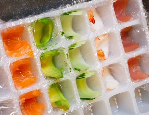 Sushi Ice Cube Tray, Ice Tray Sushi, Sushi In Ice Cube Tray, Ice Cube Tray Sushi, Ice Cube Sushi, Ice Cube Tray Recipes, Diy Sushi, Homemade Sushi, How To Make Sushi