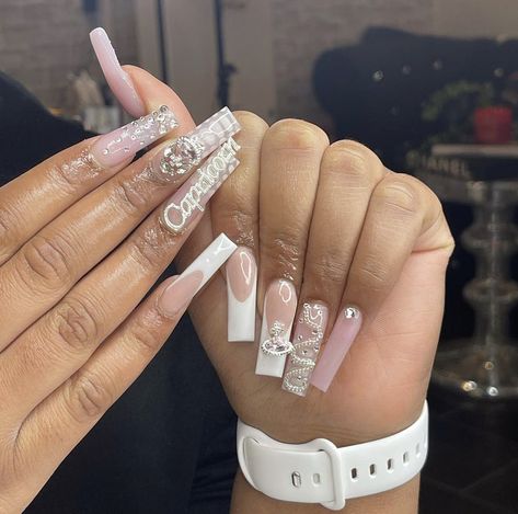 19th Birthday Nails, 21st Birthday Nails, Birthday Nail Designs, Tapered Square Nails, Short Square Acrylic Nails, 19th Birthday, Acrylic Nails Coffin Pink, Unique Acrylic Nails, Long Square Acrylic Nails