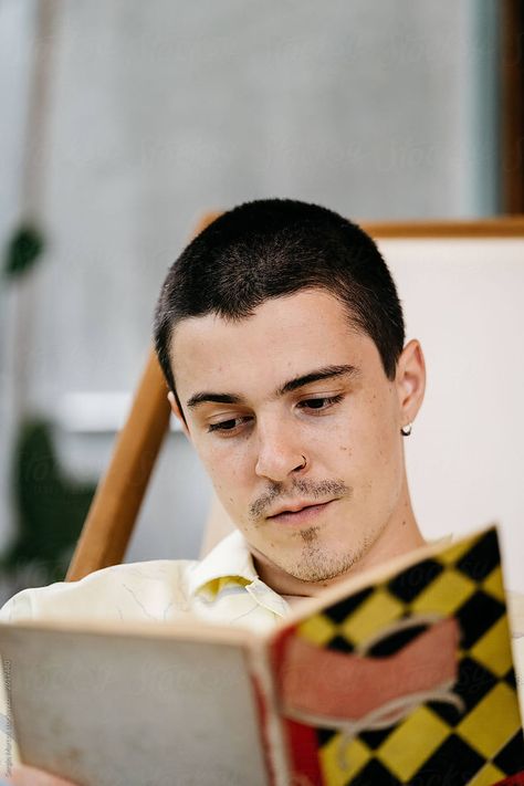 Man Reading Book Photography, Man Reading, Swedish Summer, Face Reading, Lifestyle Images, Solar Installation, Summer Mood, Reading A Book, Man Photo