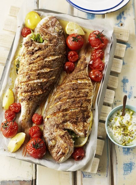 Roasted Whole Snapper with Egyptian Spices Pistachio Sauce Recipe, Egyptian Food, Eastern Cuisine, Middle Eastern Recipes, Arabic Food, African Food, Fish Dishes, Save Food, Meals For The Week