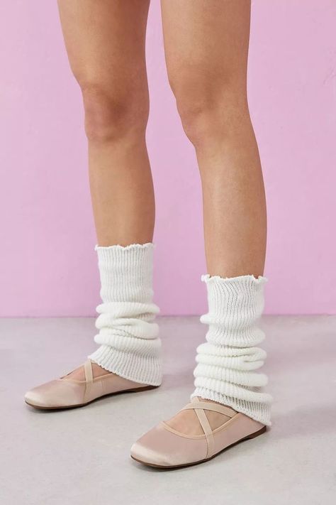 The noughties-loved ballet flat trend is officially back in style as celebs like Hailey Bieber and Kylie Jenner are spotted wearing them. Shop our favourites from just £15 Hailey Bieber And Kylie Jenner, European Girl Summer, Cosy Aesthetic, European Girl, Trending Flats, European Girls, Hailey Bieber, Ballet Flat, Summer Aesthetic