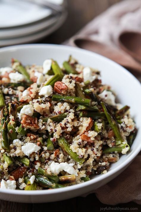 Asparagus Quinoa, Cheese Asparagus, Salad Taco, Salad Macaroni, Salad Quinoa, Salad Kale, Creamy Goat Cheese, Salad Pasta, Makanan Diet