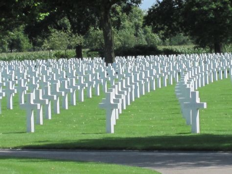 The Nethelands Beautiful Cemeteries, Military Reference, D Day Invasion, Operation Market Garden, Medal Of Honor Recipients, American Cemetery, D Day Landings, Military Quotes, Rhine River