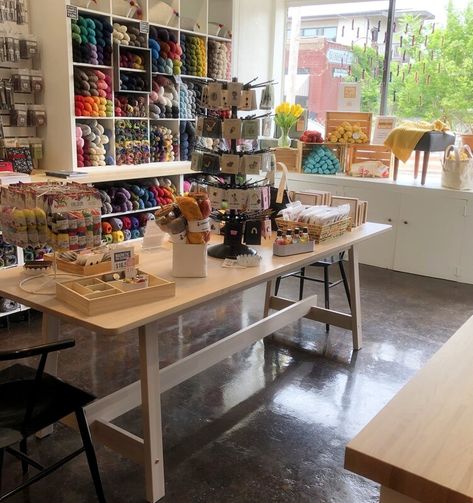 Yarn Display, Knitting Room, Crochet Store, Blanket Knitting Pattern, Local Yarn Shop, Shop Displays, Dream Craft Room, Hand Painted Yarn, Sewing Workshop