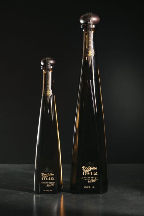 1.75 Liter Tequila Don Julio 1942 Don Julio 1942 Aesthetic, Expensive Tequila, Tequila Don Julio, 1942 Tequila, Expensive Champagne, Mommy Juice, Best Tequila, Wine Bottle Design, Tequila Bottles