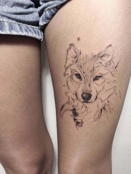 70 Awesome Leg Tattoos For Women - Tattoo Pro Small Wolf Tattoo Simple, Husky Tattoo Simple, Tattoo Near Crotch, White Wolf Tattoo, Simple Wolf Tattoo, Husky Tattoo, Wolf Tattoos For Women, Infected Tattoo, Small Wolf Tattoo