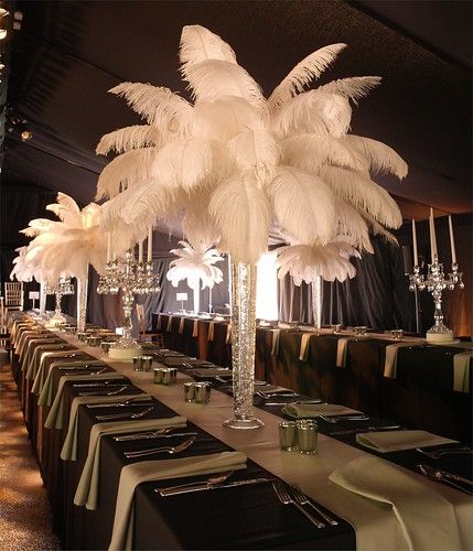 Feather Decorations, Gatsby Birthday Party, Ostrich Feather Centerpieces, Gatsby Party Decorations, Gatsby Wedding Theme, Great Gatsby Theme, Feather Centerpieces, Gatsby Themed Party, Gatsby Theme