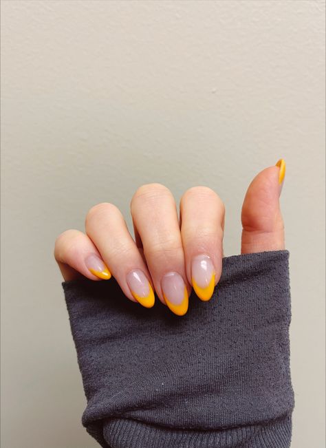 Yellow French Nails Tips, Mustard Yellow French Tip Nails, Mustard French Tip Nails, Yellow French Tip Nails Almond, Yellow Tip Nails, Yellow French Manicure, Yellow French Nails, Yellow French Tip Nails, Yellow French Tip