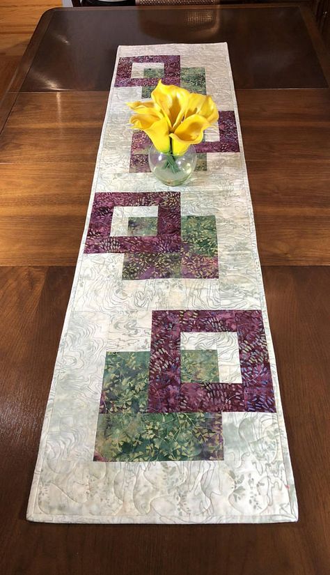 Quilt Contemporary, Batik Table Runners, Quilt Runners, Quilt Table Runners, Table Runners And Placemats, Patchwork Quilting Designs, Table Runners Patterns, Modern Table Runners, Modern Batik