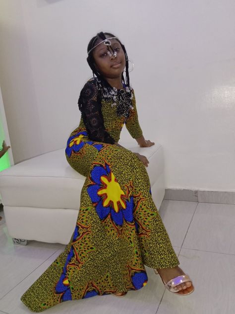 Ankara beautiful 6pieces gown with lace Ankara Style, Ankara, Formal Dresses Long, Formal Dresses, Lace, Quick Saves