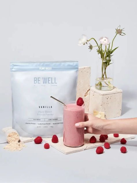 Be Well By Kelly, Best Vegan Protein Powder, Protein Powder For Women, Nutrient Dense Smoothie, Vanilla Plant, Best Vegan Protein, Protein In Beans, Plant Protein Powder, Vanilla Bean Powder