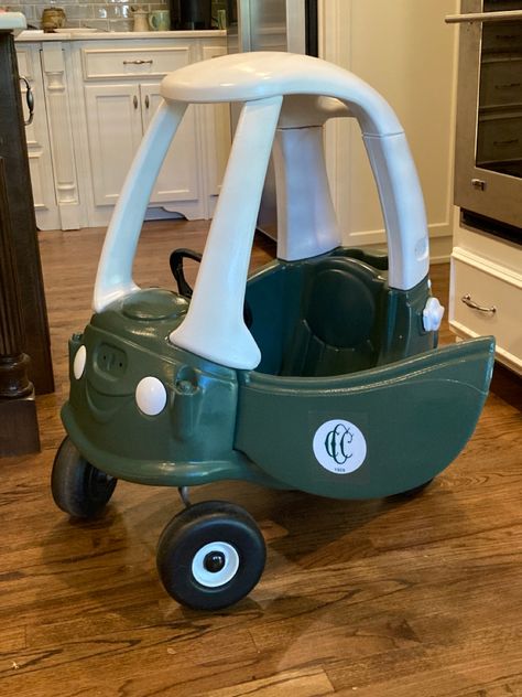 Started out pink and purple. Painted Our club’s green and white. 1st birthday gift to my grandson Cozy Coupe Makeover, Masters Party, Golf First Birthday, Lake Birthday, To My Grandson, Golf Birthday Party, 1st Birthday Themes, Golf Birthday, My Grandson