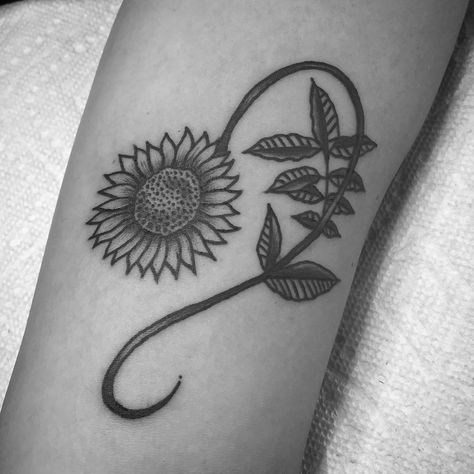 Meaning Full Tattoos, Leo Symbol Tattoos, Leo Sign Tattoo, Leo Symbol, Leo Zodiac Tattoos, Leo Tattoo, Sign Tattoo, Leo Tattoos, Med Tech