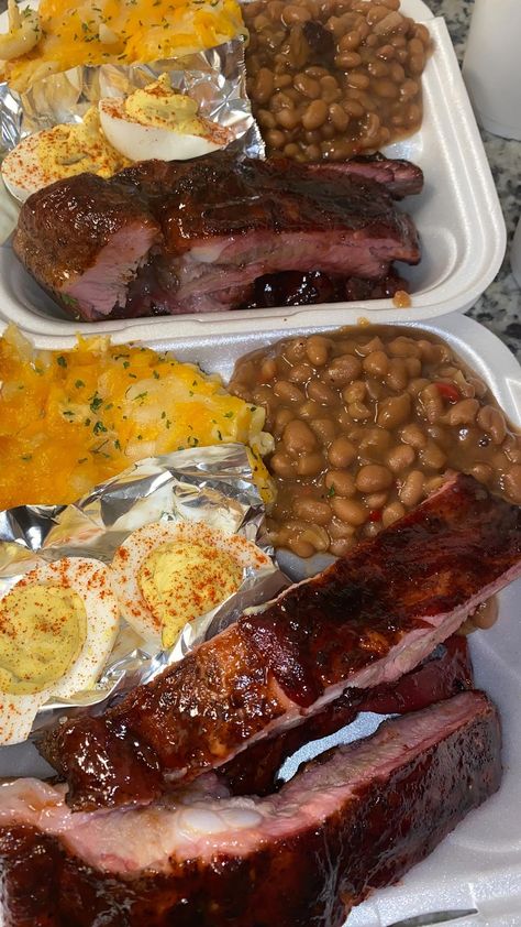 Bbq Ribs Plate Ideas, Bbq Plates Black People, Ribs Mac And Cheese Baked Beans, Soul Food Truck, Ribs And Mac And Cheese, Bbq Soul Food Plates, To Go Plates Food Ideas, Soul Food Meal Ideas, How To Make Baked Beans