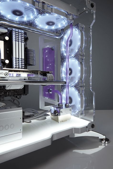 Crystalized » builds.gg Gaming Room Storage, Tech Building, Cute Pc Case, Pc Design, Pc Case Design, Pc Set Ups, Pc Building, Computer Design, Aesthetic Pc Build