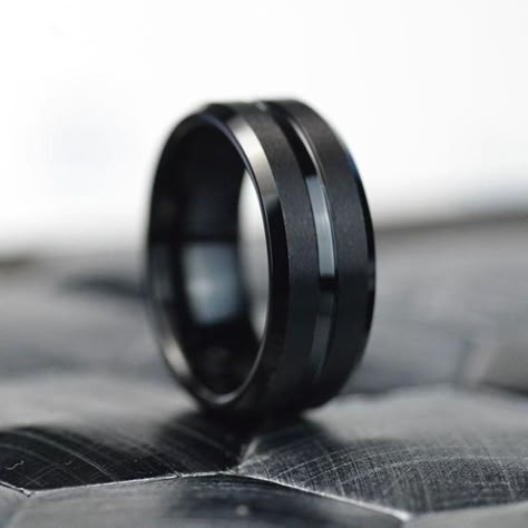 Black Wedding Ring For Men, Wedding Rings Guys, Boy Wedding Rings, Black Rings Men, Men Engagement Ring For Him, Black Wedding Rings For Men, Ring Ideas For Men, Black Ring For Men, Engagement Rings Men