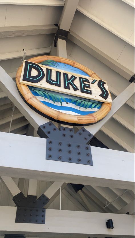 #dukes #beach #malibu #california #restaurant #breakfast Malibu Restaurants, Character Closet, Restaurant Breakfast, Malibu Rising, Style Lounge, Malibu California, Coastal Town, Coastal Towns, California Usa