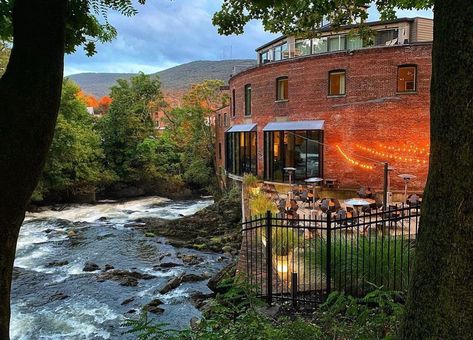 Here's how to spend a magical 48 hours in Beacon, New York Beacon New York, Vinyl Room, Beacon Ny, Art Deco Bar, Bear Mountain, Round House, Window View, Great Food, Exposed Brick