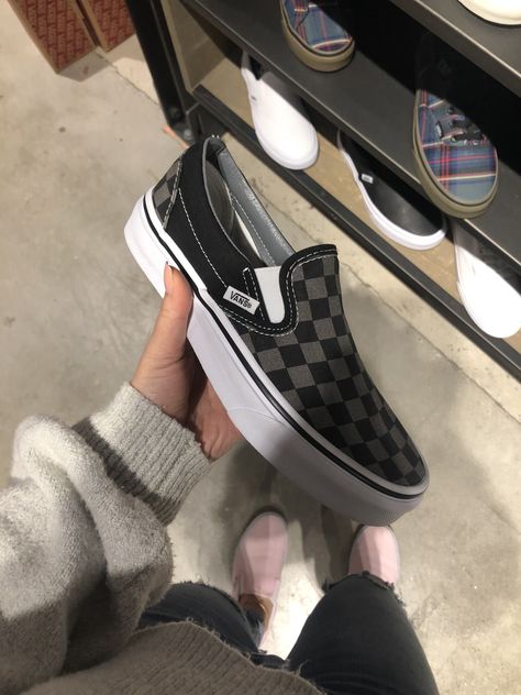 black/pewter checkered slip on vans Vans Checkered Slip On, Slip On Vans Aesthetic, Vans Classic Slip On Outfit, Gray Checkered Vans, Checkerboard Vans Outfit, Slip On Vans Outfit, Vans Slip On Outfit, Black Checkered Vans, Vans Colorful