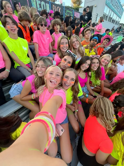 Neon Day At School Outfits, Neon Spirit Day Outfit School, Glow Football Game Theme, Neon School Spirit Day, Neon Game Day Outfits, Neon Outfits Football Game, Neon Day Spirit Week Outfit, Neon Spirit Day Outfit, Highschool Football Game Outfit