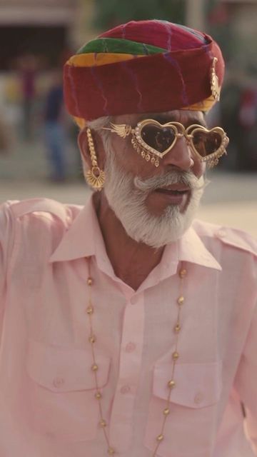 Bhavya Ramesh on Instagram: "This festive, wear the jalebi drip & stay crisp. Video by @whatsabijoy DOP @swaraj_sriwastav Assistant DOP @thehoppinghead Styling @chandrikabhati" Bhavya Ramesh Jewellery, Bhavya Ramesh, Bad And Boujee Outfits, Word Association, Quotes Insta, Gentlemen Style, Chic Streetwear, Bad And Boujee, Boujee Outfits