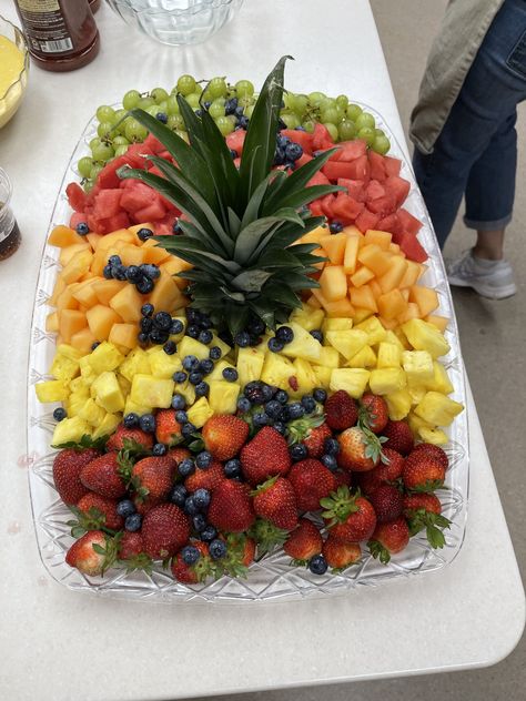 Fruit Trays For Wedding Showers, Tropical Fruit Tray Party Ideas, Nye Fruit Platter, Fruit Tray Displays Party Platters, Fruit For Wedding, Fruit Platter Bridal Party, Engagement Party Fruit Platter, Fruit For Birthday Party, Fruit Tray Display Ideas