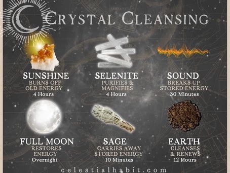 Moonlight Crystal Cleansing, How Long To Charge Crystals, Crystal Cleansing Station, Cleansing Crystals With Incense, How To Cleanse Clear Quartz, How To Clean Crystals And Stones, Spiritual Office, Clear Gemstones, Crystal Cleansing