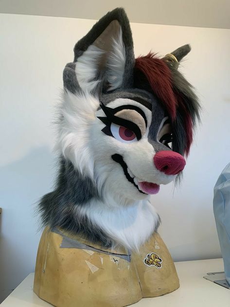 Fursuits for sale. Contact us on WhatsApp:+44 7503 933508 Werewolf Fursuit, Fursuits For Sale, Pretty Fursuits, Fursuit Photography, Fursuit Head Base, Wolf Fursuit, Fursona Art, Fursuit Ideas, Fursuit Tutorial