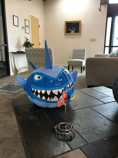 Shark Pumpkin Decorating, Baby Shark Pumpkin Painted, Shark Pumpkin Painted, Pumpkin Shark Painted, Jaws Pumpkin, Shark Pumpkin, Ocean Pumpkin Painting, Pumpkin Sea Creatures, Ocean Themed Pumpkin Painting