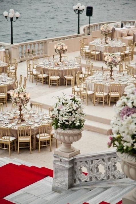 European Wedding Venue, Istanbul Wedding, Turkish Wedding, Luxury Wedding Decor, Wedding Expenses, Creative Wedding Ideas, Wedding Venue Decorations, Luxury Wedding Venues, Reception Party