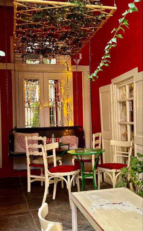 Red Bakery Aesthetic, Red Cafe Aesthetic, Pastry Shop Interior, Red Cafe, Vintage Coffee Shops, Greece Aesthetic, Coffee Shop Interior Design, Retro Cafe, Cafe Ideas