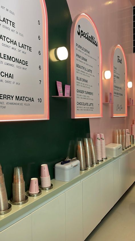 Pink And Green Bakery, Juice Bar Aesthetic, Boba Shop Design, Green And Pink Coffee Shop, Pastel Coffee Shop, Matcha Bar Design, Matcha Cafe Interior Design, Cafeterias Aesthetic, Matcha Cafe Interior