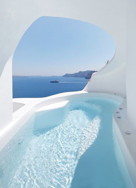 Jonathan Alonso - Travel - Places around the world Site : www.thejonathanalonso.com #exoticdestinations #beautifulplaces #placestotravel #placestovisit #traveldestinations #adventure #aroundtheworld جزر المالديف, Cave Pool, Santorini Grecia, Santorini Greece, Vacation Places, Beautiful Places To Travel, Greece Travel, Pretty Places, Greek Islands