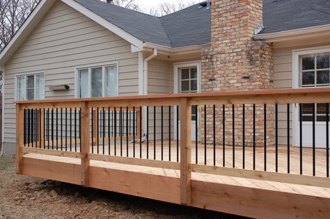 Chesterfield - Cedar Decking and Railing with Aluminum Balusters | by californiacustomdecks Lake House Deck Railing, Aluminum Railings Outdoor, Front Porch Metal Railing Ideas, Wood Deck Railing, Deck Rails, Aluminum Balusters, Deck Railing Ideas, Deck Railing Design, Cedar Deck