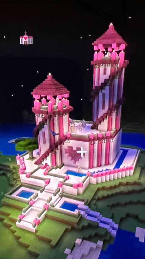 Mlp Minecraft Buildings, Barbie Minecraft Builds, Ferris Wheel Minecraft, Minecraft Rainbow House, Valentines Minecraft Builds, Monster High Minecraft, Pink Castle Minecraft, Minecraft Heart House, Minecraft Love Builds